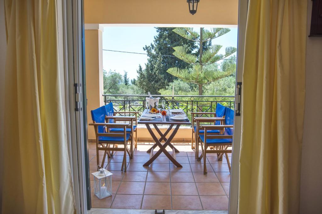 Galazio Sunset Villas Gaios Exterior foto